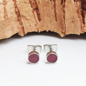 Fabrikk Eco Cork Stud Earrings | Atom Size | Purple Music