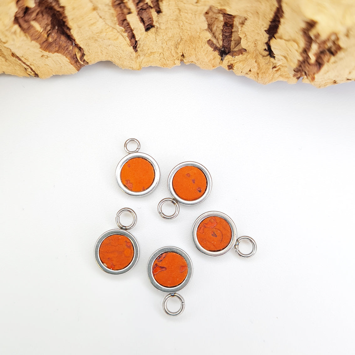 Fabrikk Red Eye Pendant Necklace | Eco Cork