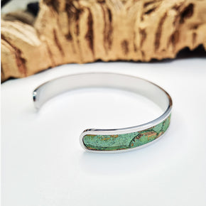 Fabrikk Eco Cork Bangle | Green Mock-Python