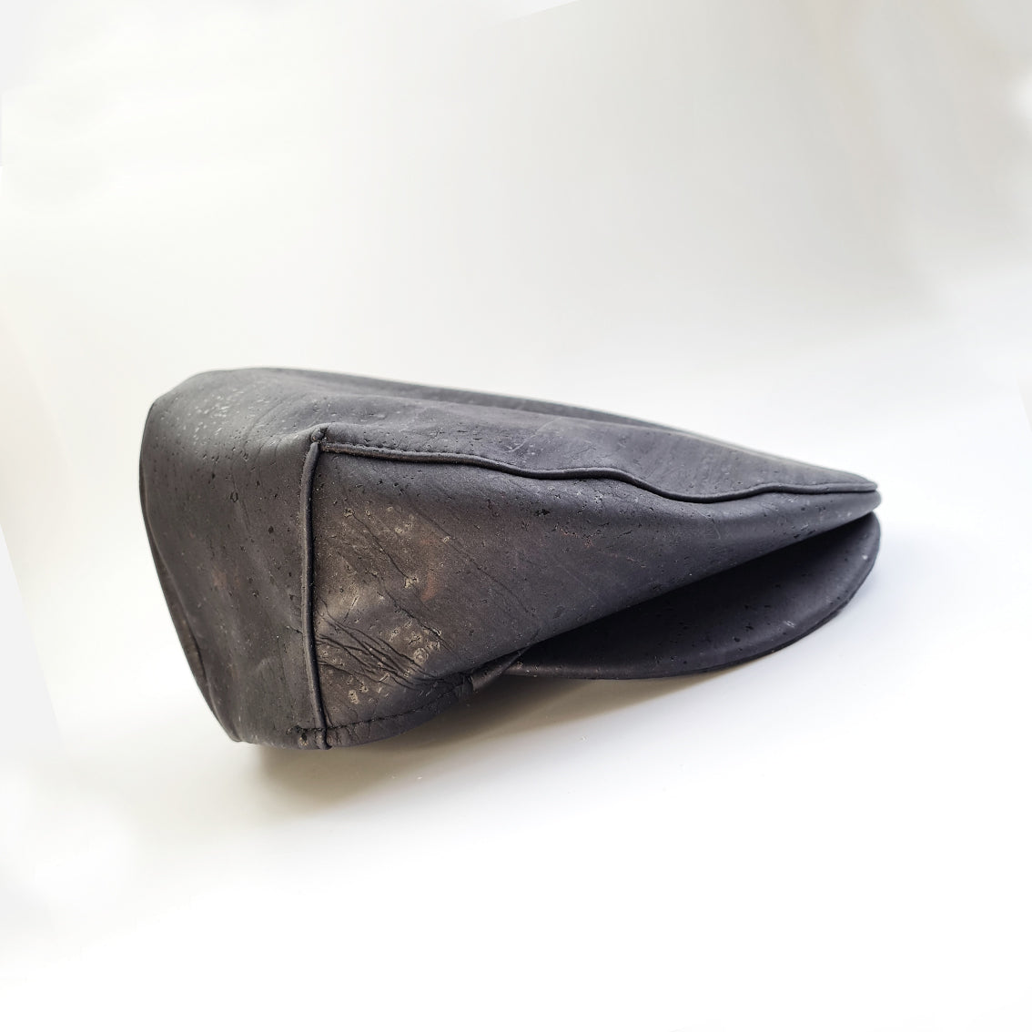 Fabrikk Cork Flat Cap | Coal Black | Vegan Leather