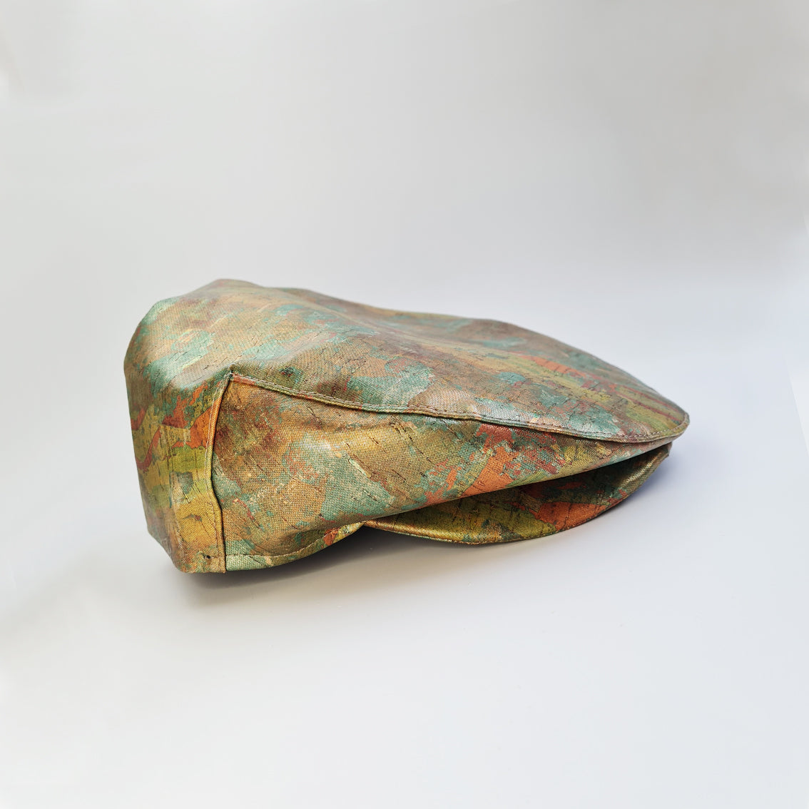 Fabrikk Cork Flat Cap | Green Oilslick | Vegan Leather
