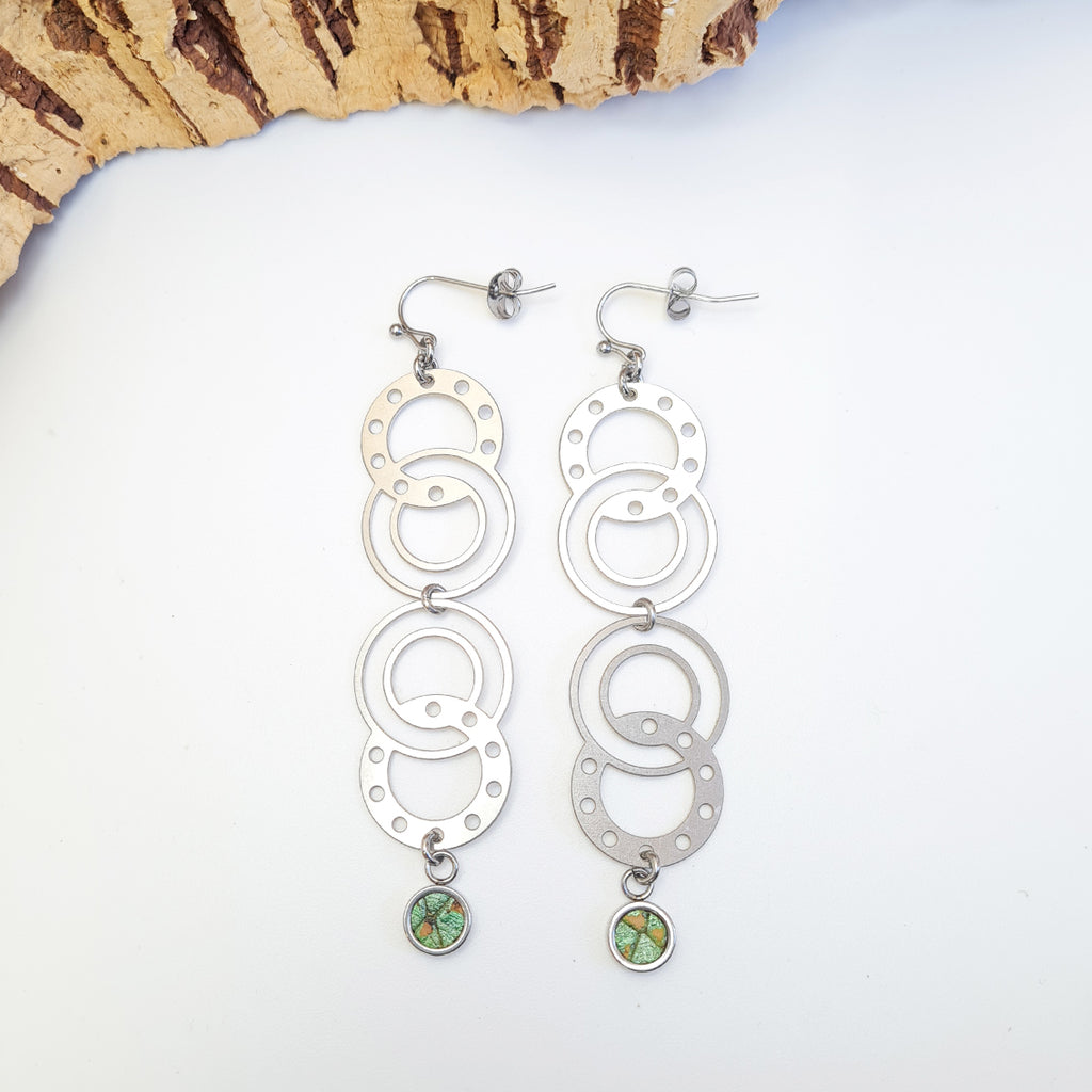 Fabrikk Double 8 Laser-cut Earrings | Eco Cork