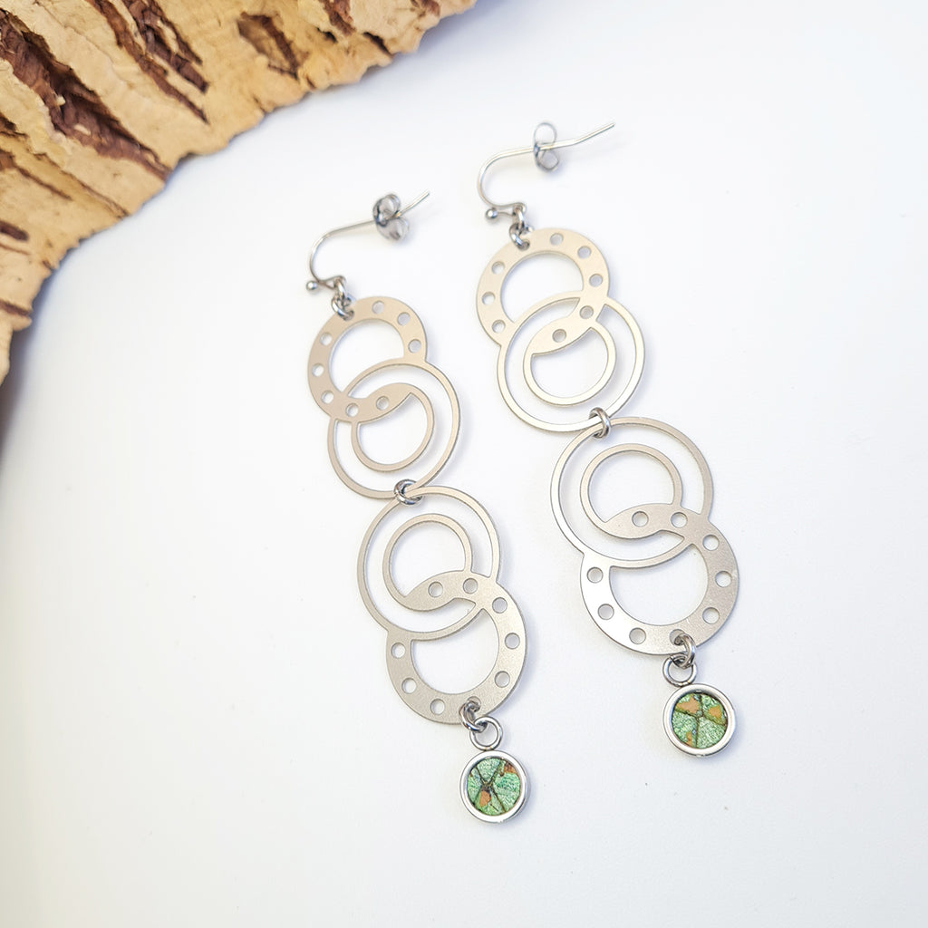 Fabrikk Double 8 Laser-cut Earrings | Eco Cork