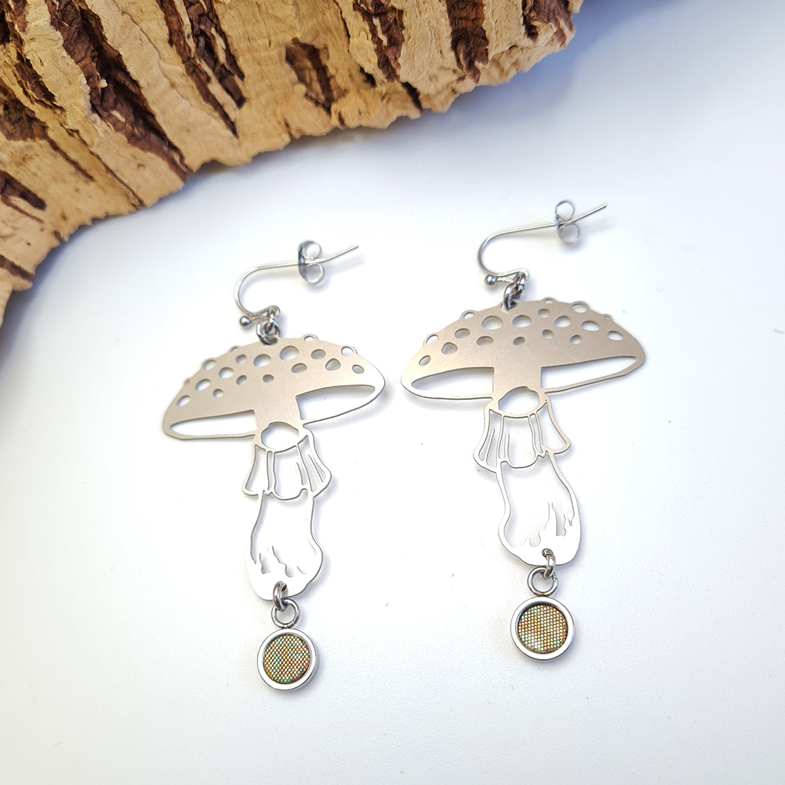 Fabrikk Fly Agaric Mushroom Laser-cut Earrings | Eco Cork