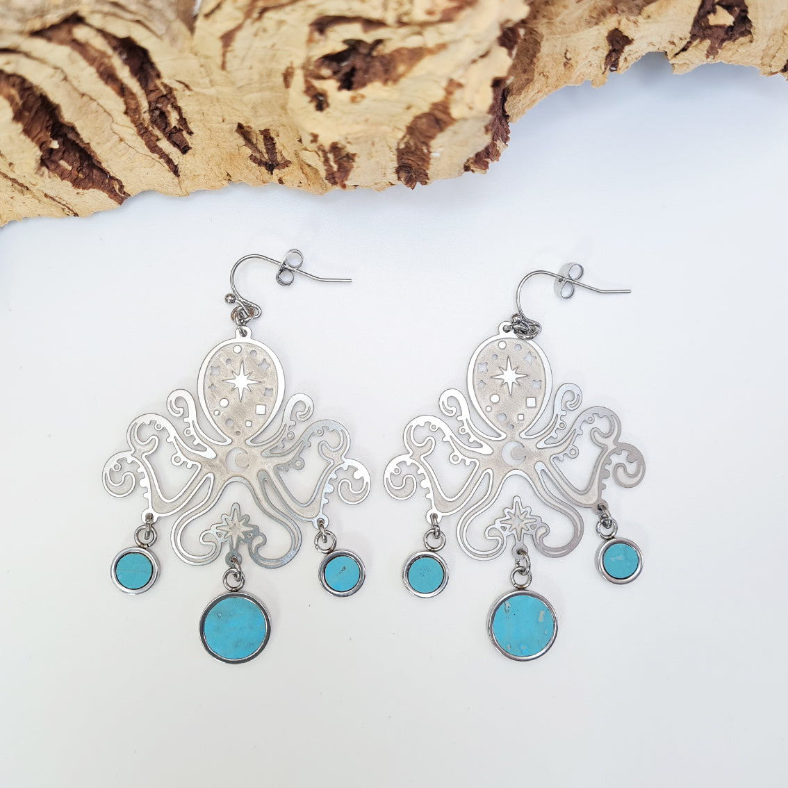 Fabrikk Octopus-ear's Laser-cut Earrings | Eco Cork