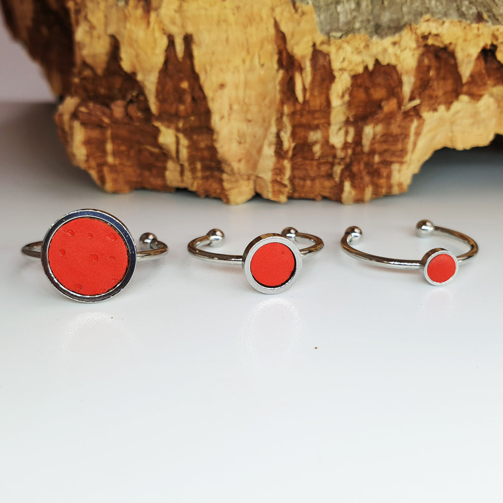 Fabrikk 1 Planet Stacking Ring Set | Small-Medium-Large | Red | Vegan Leather