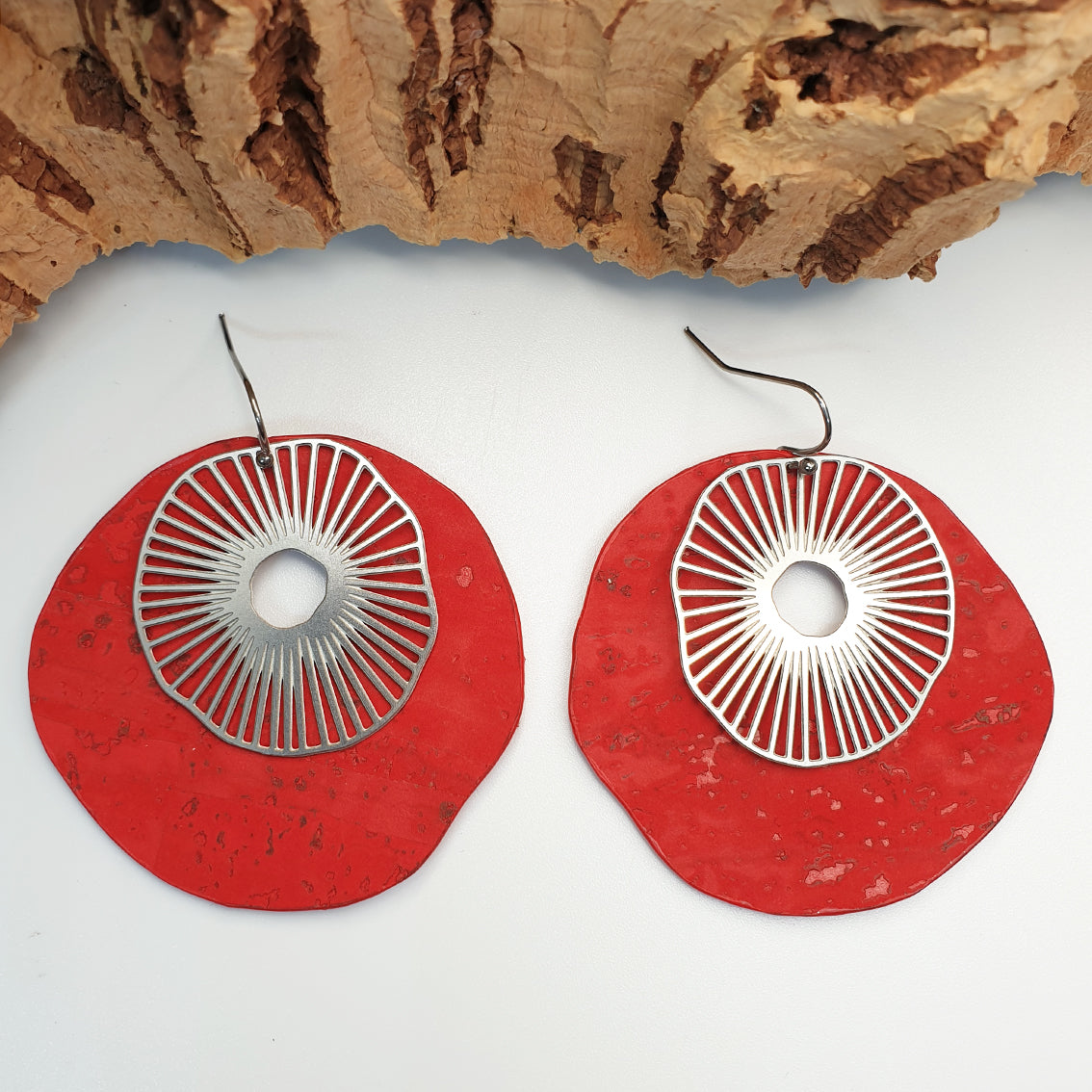 Fabrikk Split Atom | Laser Cut Earrings | Red | Vegan Leather