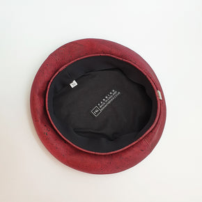 Fabrikk Cork Beret | Burgundy Love | Vegan leather