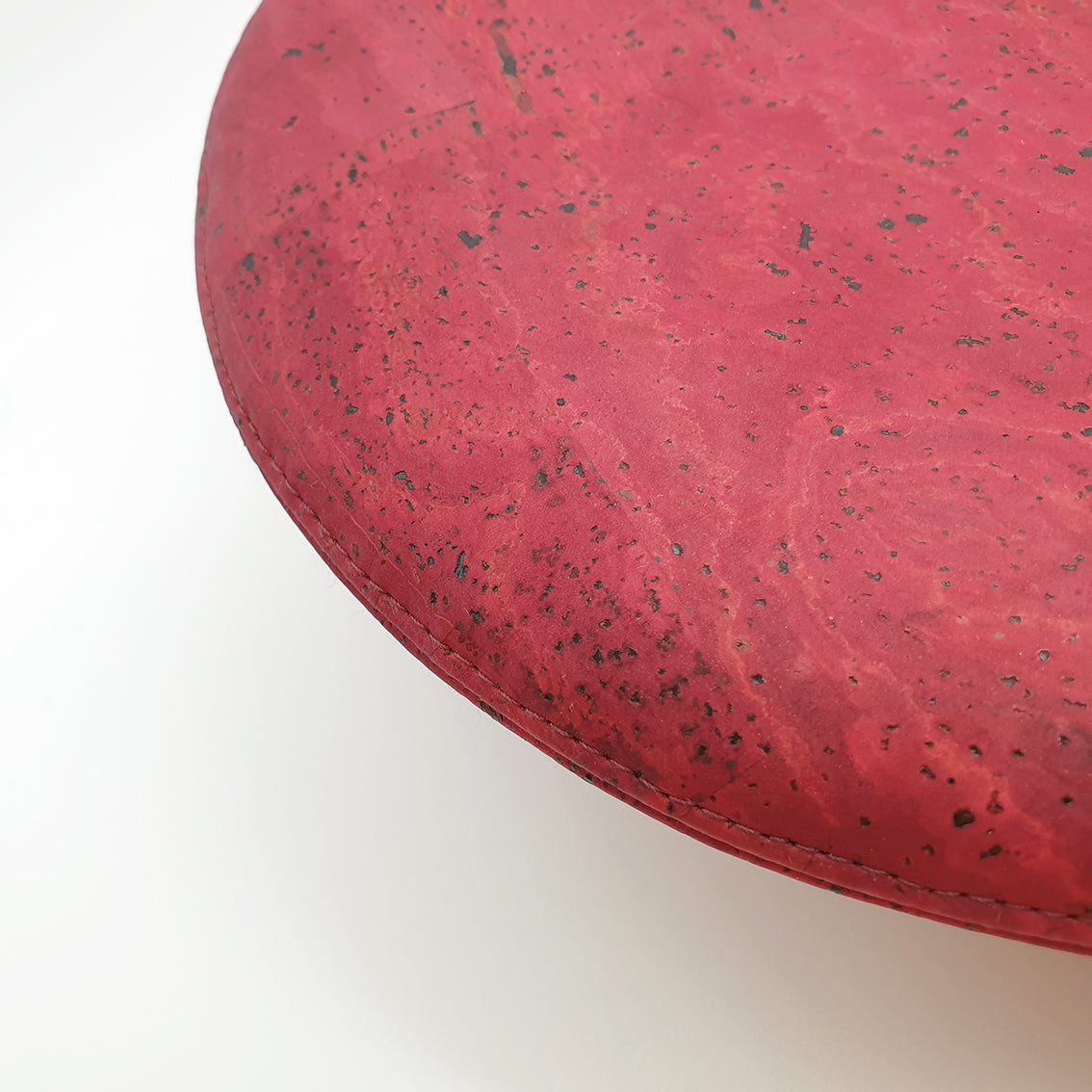 Fabrikk Cork Beret | Burgundy Love | Vegan leather